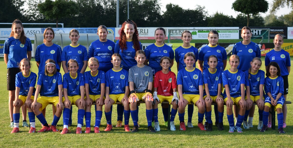 Mannschaftsfoto Juniorinnen FF-14 · Saison 26/27